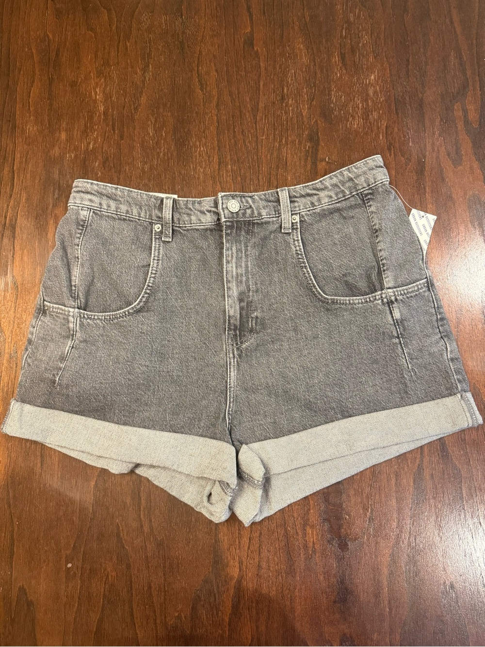 NWT BDG - Urban Outfitters High Rise Stretch Roll Hem Denim Short Grey Wash Sz32 - Picture 2 of 14
